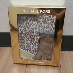 Michael kors scarf hat glove set